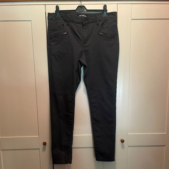 Joe Fresh Dark Grey Casual Pants, Size 30 - Picture 1 of 4
